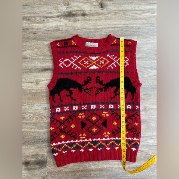 Vintage Knit Wool Vest, fighting elk deer design Size S - Picture 6 of 7